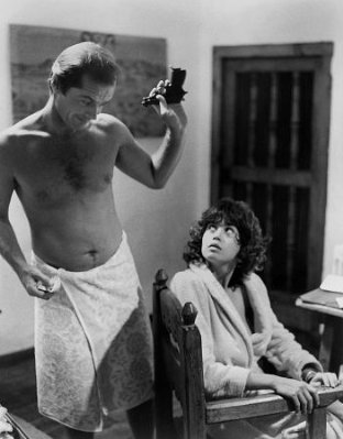 Maria Schneider photo