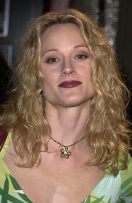 Teri Polo photo