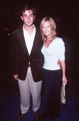 Noah Wyle photo