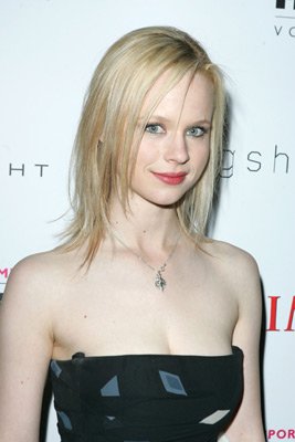 Thora Birch photo