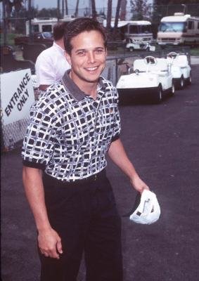 Scott Wolf photo