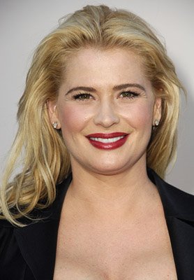 Kristy Swanson photo