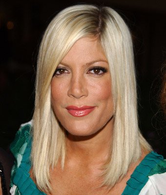 Tori Spelling photo