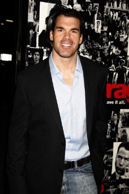 Brandon Molale photo