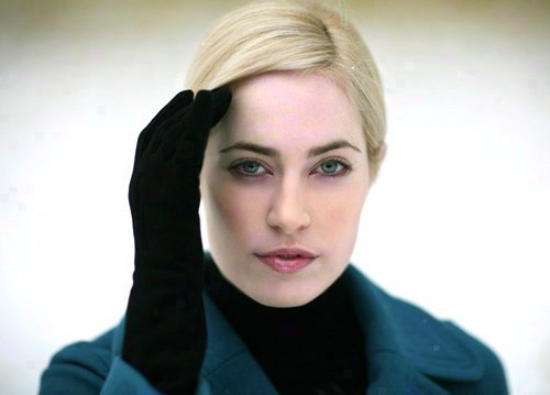 Charlotte Sullivan photo