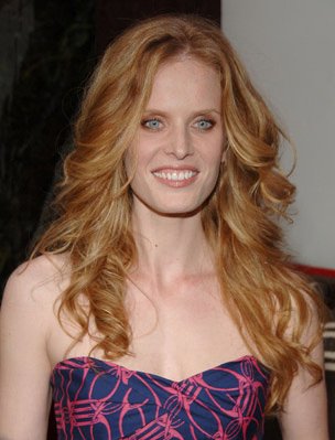 Rebecca Mader photo