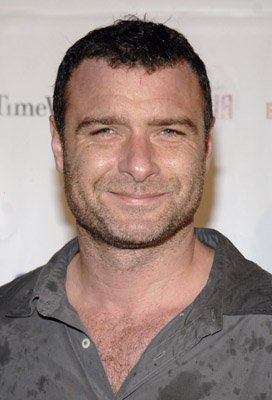 Liev Schreiber photo