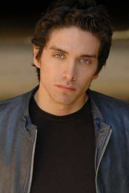 Josh Keaton photo