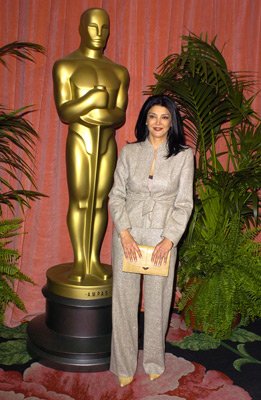 Shohreh Aghdashloo photo