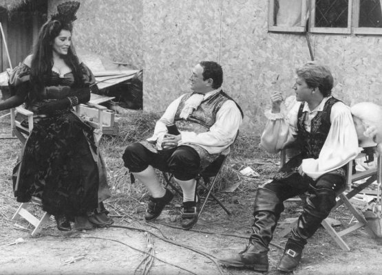 Barbara Carrera photo