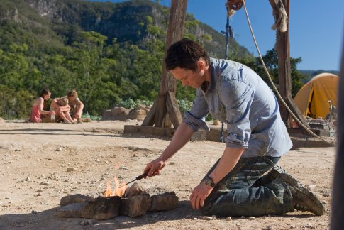 Jonathan Tucker photo