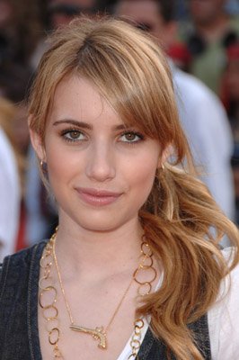 Emma Roberts photo