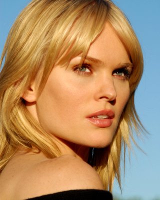 Sunny Mabrey photo