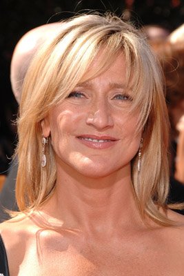 Edie Falco photo