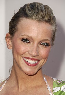 Katie Cassidy photo