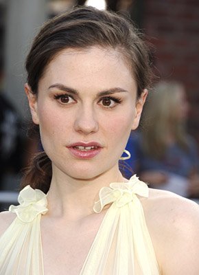 Anna Paquin photo