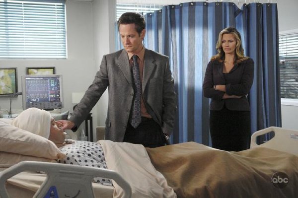 Natasha Henstridge photo