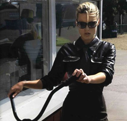 Kathleen Robertson photo