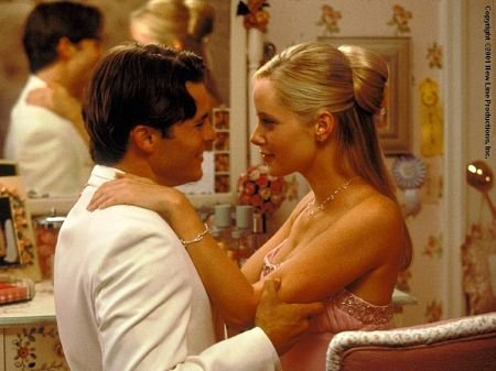 Marley Shelton photo