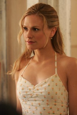 Anna Paquin photo