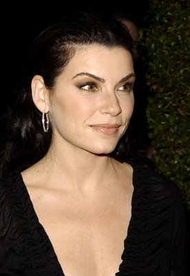 Julianna Margulies photo
