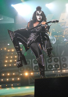 Gene Simmons photo