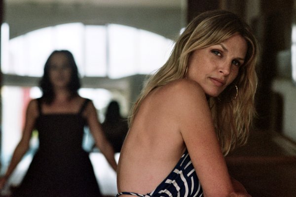 Caroline Barclay photo