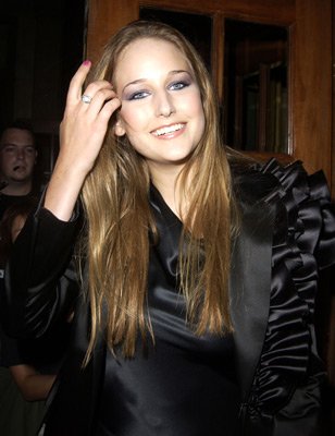 Leelee Sobieski photo