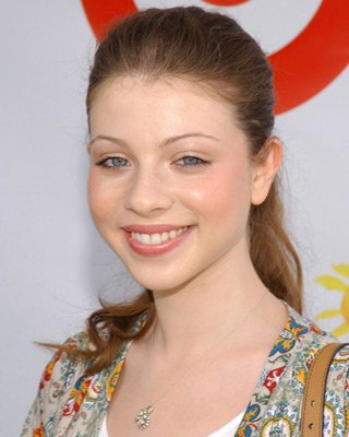 Michelle Trachtenberg photo