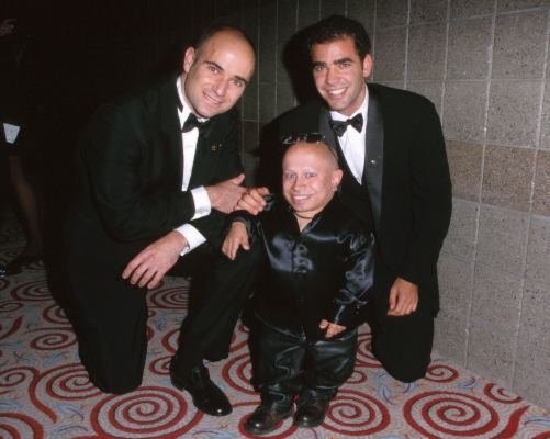 Verne Troyer photo