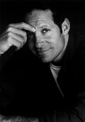 Steve Guttenberg photo