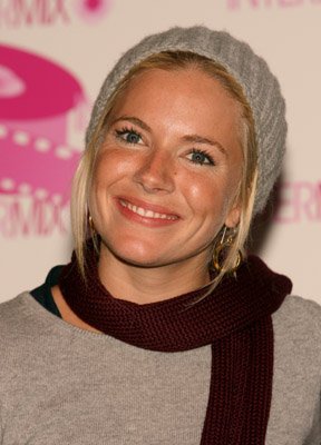 Sienna Miller photo