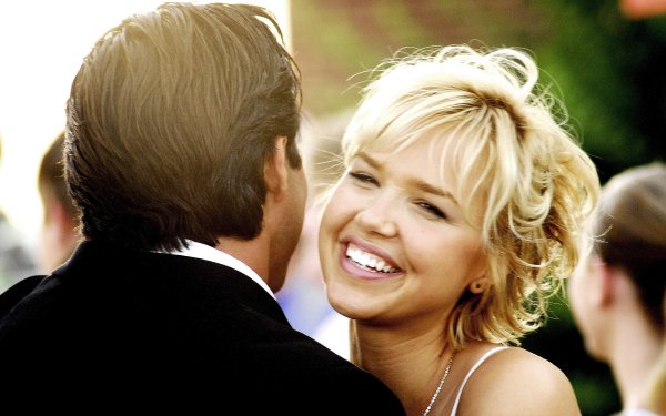 Arielle Kebbel photo