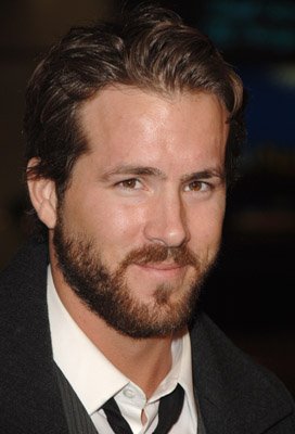 Ryan Reynolds photo