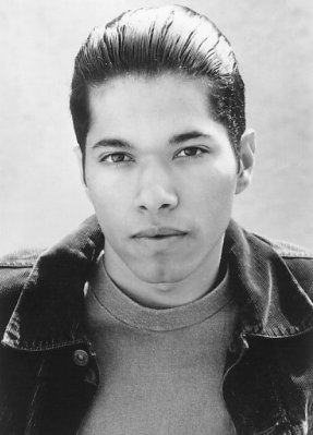 Renoly Santiago photo