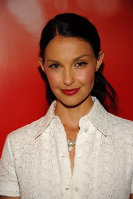 Ashley Judd photo