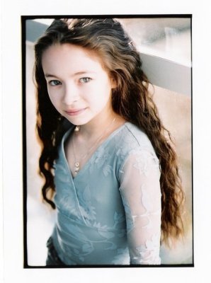 Jodelle Ferland photo