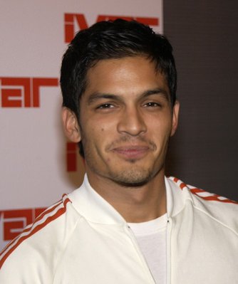 Nicholas Gonzalez photo