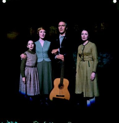 Angela Cartwright photo