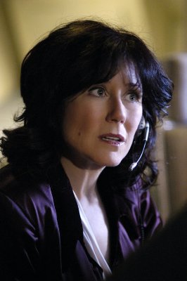 Mary McDonnell photo