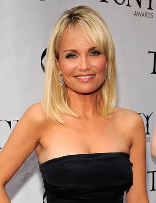 Kristin Chenoweth photo