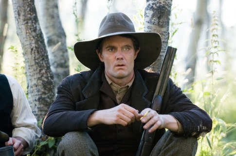 Garret Dillahunt photo