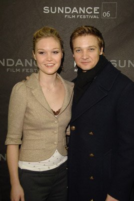 Julia Stiles photo