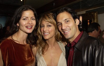Jennifer Esposito photo