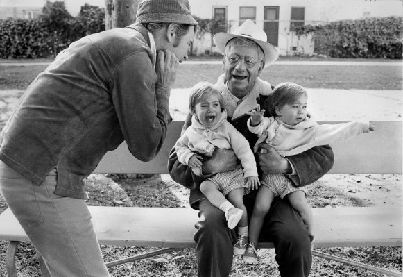 Walter Matthau photo