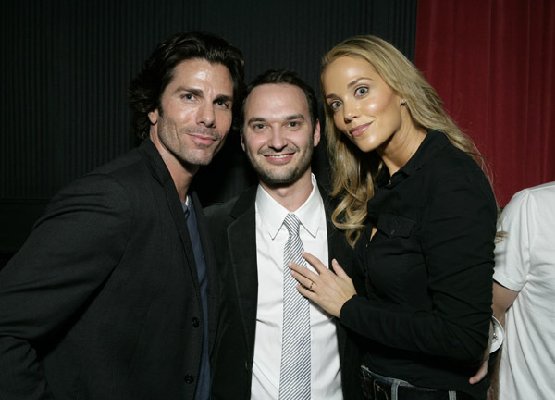 Elizabeth Berkley photo