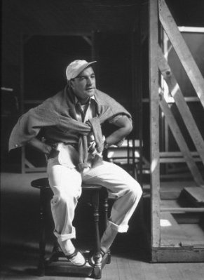 Gene Kelly photo