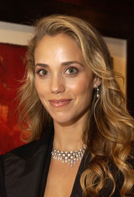 Elizabeth Berkley photo