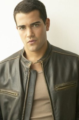 Jesse Metcalfe photo