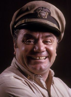 Ernest Borgnine photo